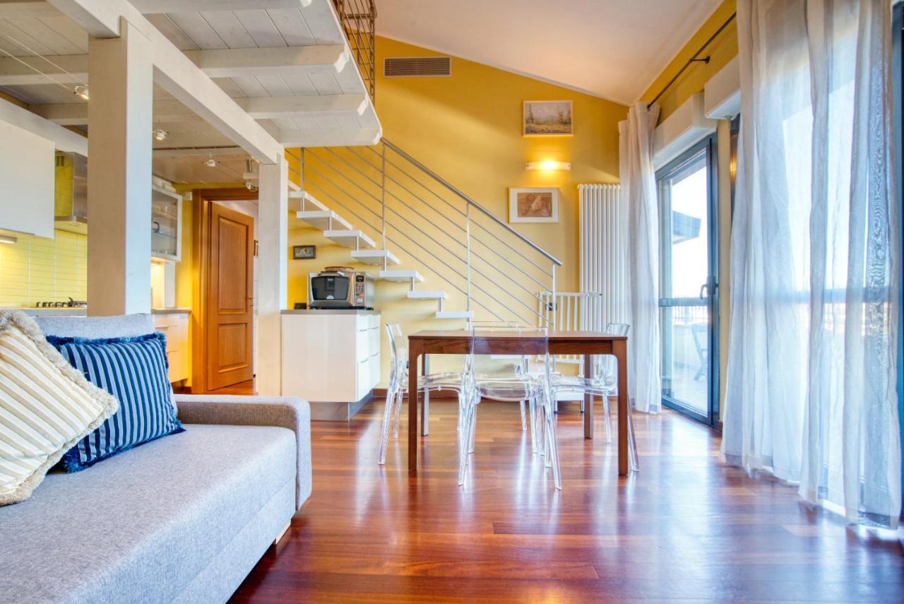 Italianflat - Il Giardino Del Naviglio Terrace Apartment Milan Bagian luar foto