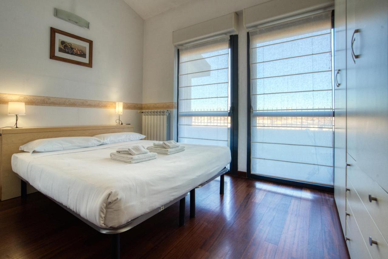 Italianflat - Il Giardino Del Naviglio Terrace Apartment Milan Bagian luar foto