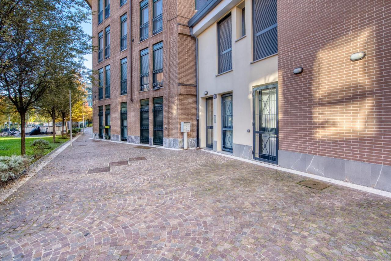 Italianflat - Il Giardino Del Naviglio Terrace Apartment Milan Bagian luar foto