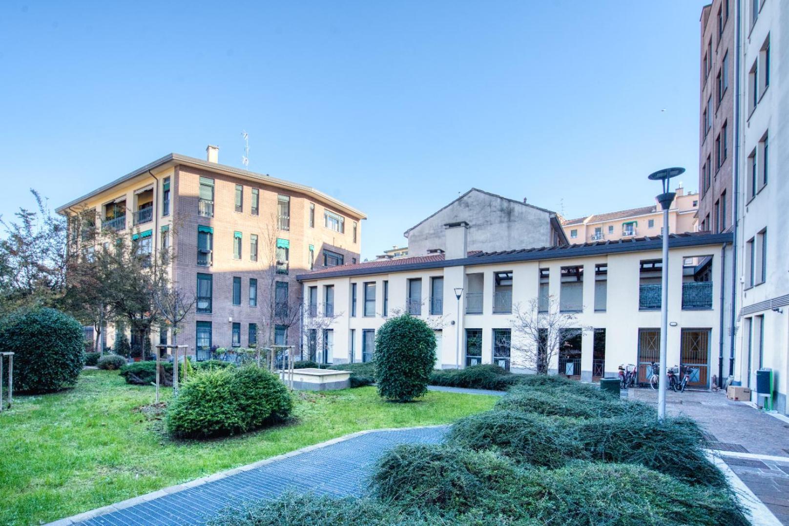 Italianflat - Il Giardino Del Naviglio Terrace Apartment Milan Bagian luar foto