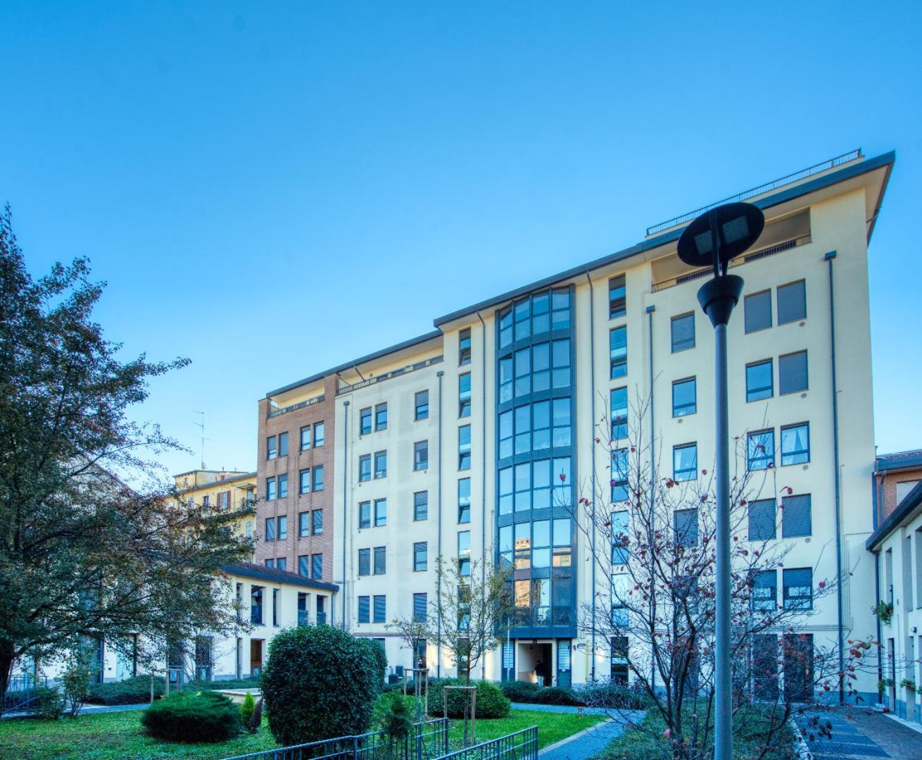 Italianflat - Il Giardino Del Naviglio Terrace Apartment Milan Bagian luar foto